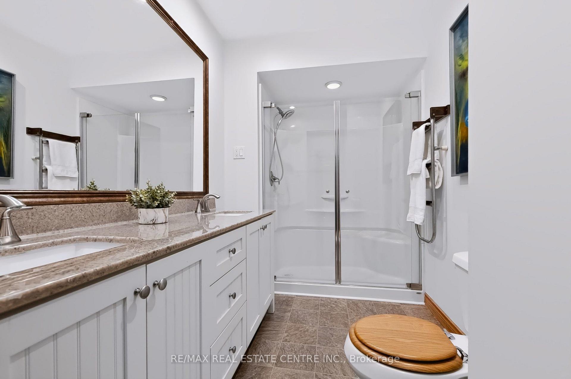 Photo 28 of 80 Glenda Jane Drive, Milton, Campbellville — HOMEH