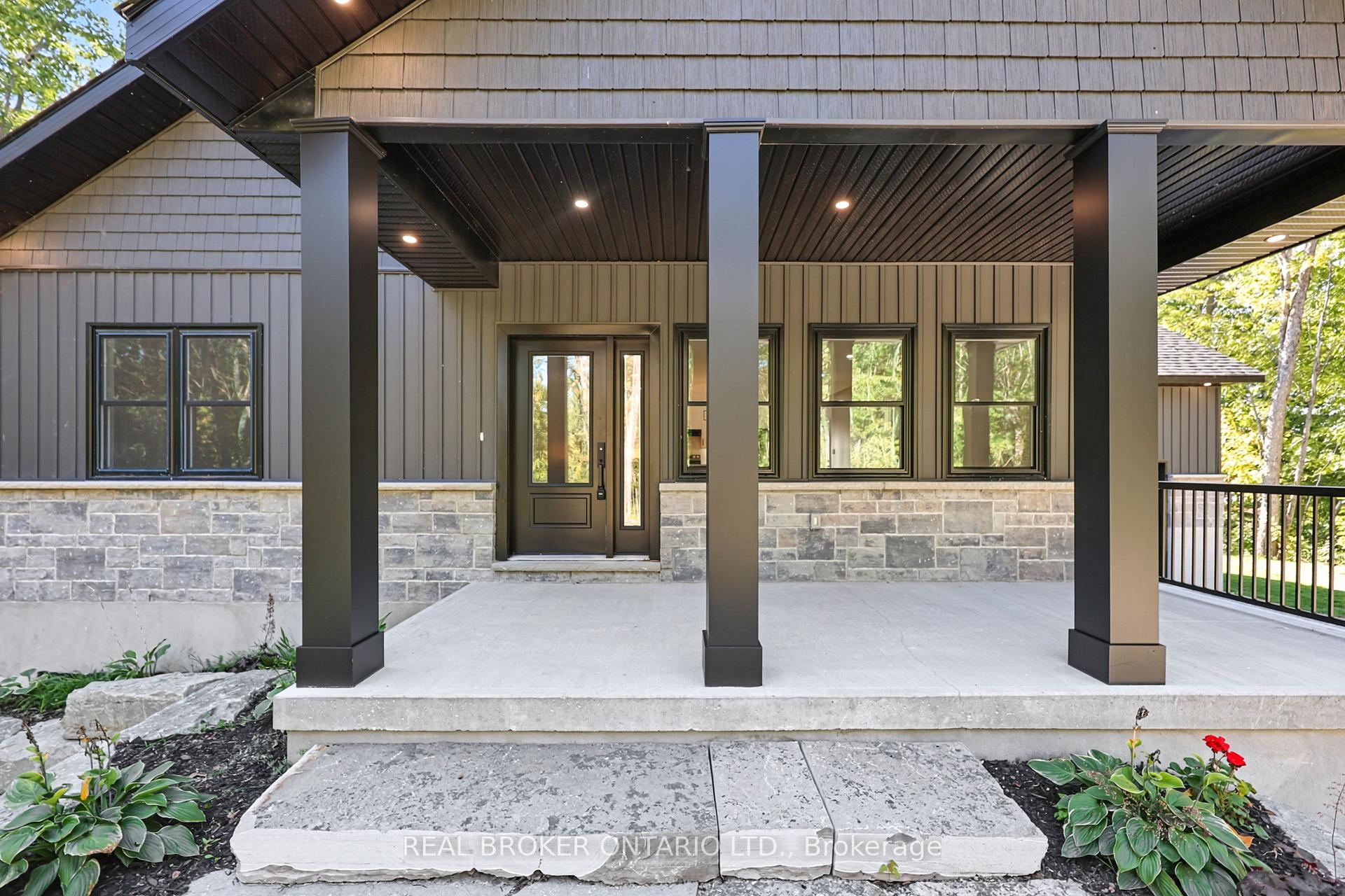 Photo 4 of 35 Young Street, Kawartha Lakes, Dalton — HOMEH