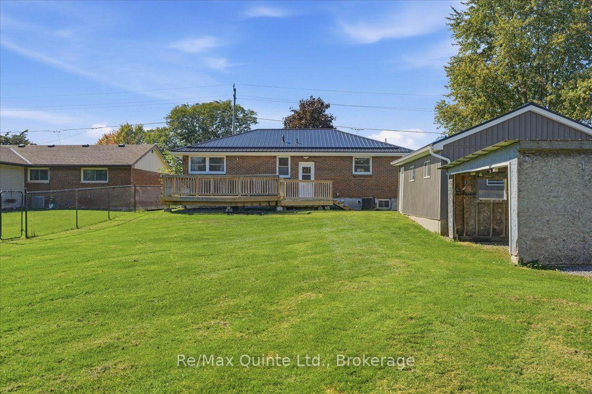 Photo 45 of 70 Ashley Street, Belleville, Thurlow Ward — HOMEH