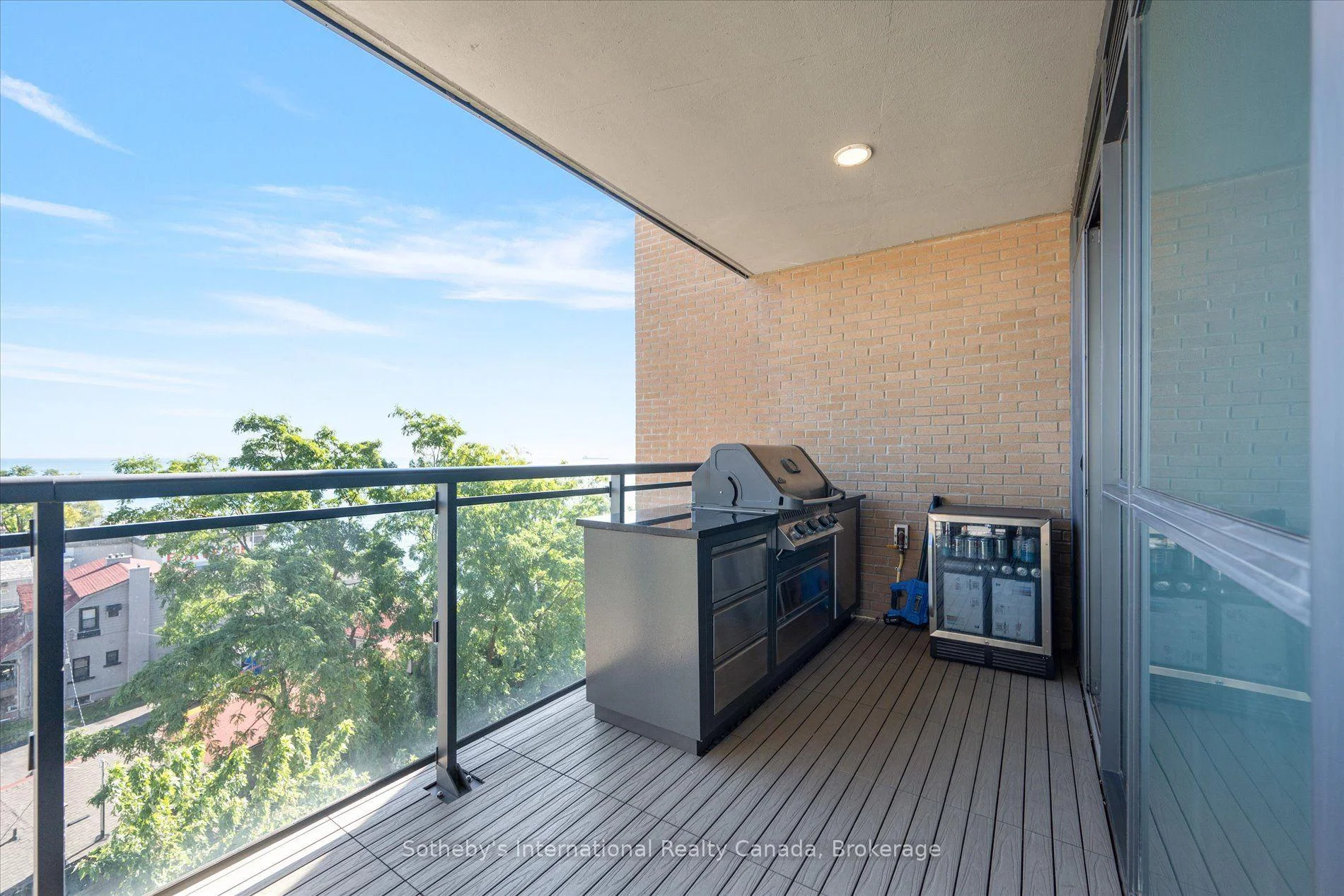 Photo 16 of Unit 508, 2060 Lakeshore Road, Burlington, Brant — HOMEH