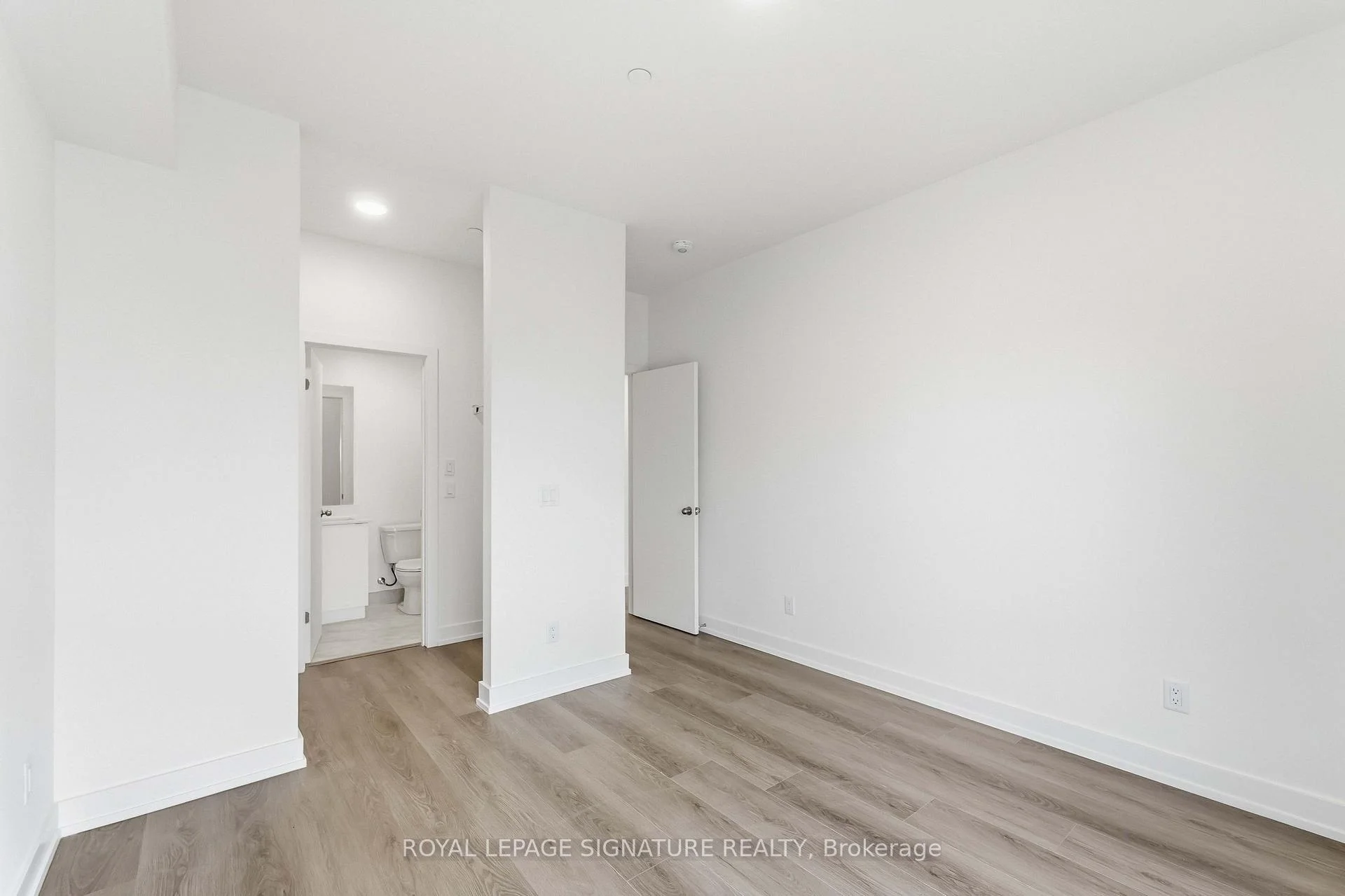 Photo 17 of Unit 307C, 16 Melbourne Avenue, St. Catharines, E. Chester — HOMEH