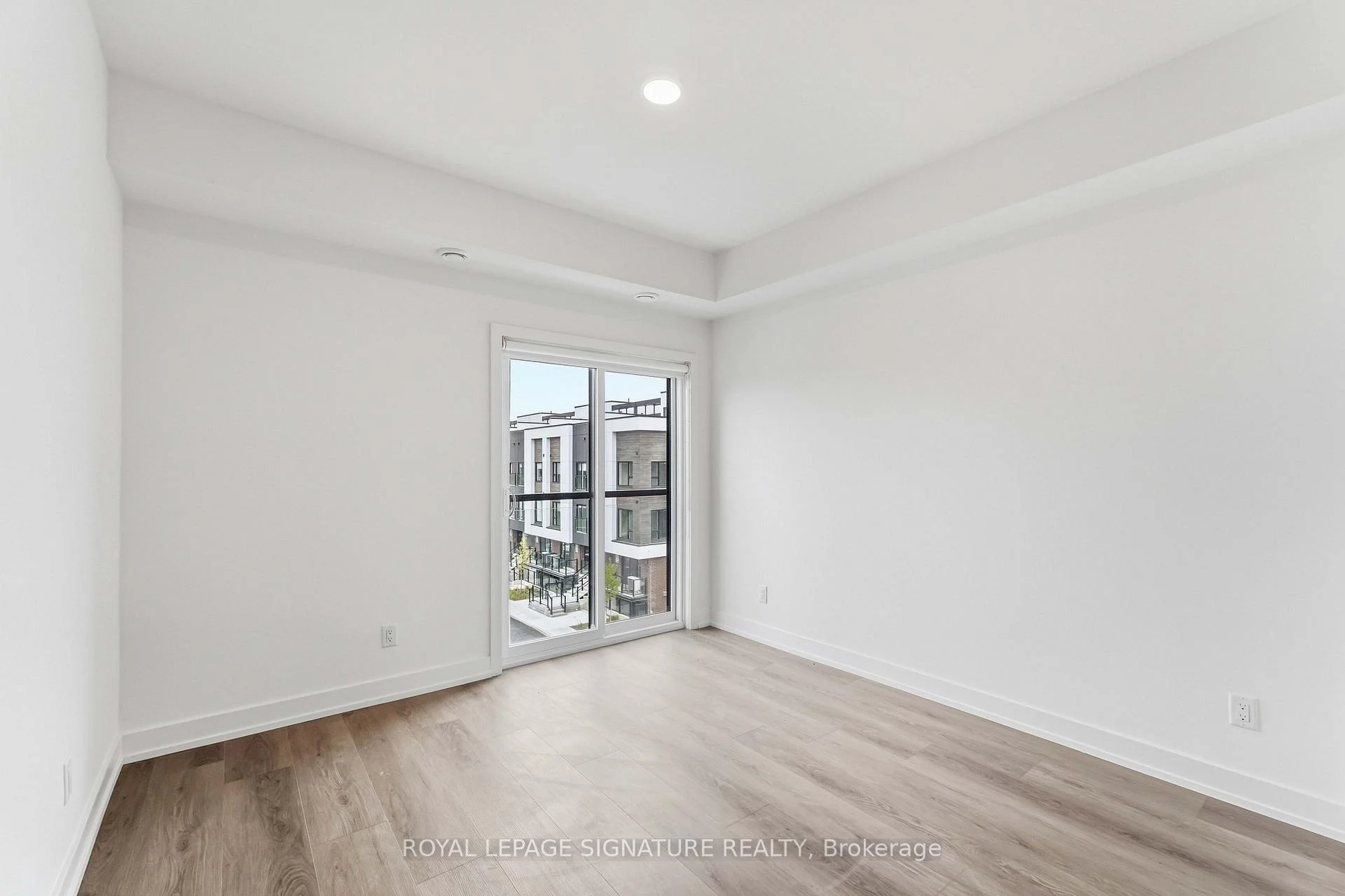 Photo 19 of Unit 307C, 16 Melbourne Avenue, St. Catharines, E. Chester — HOMEH