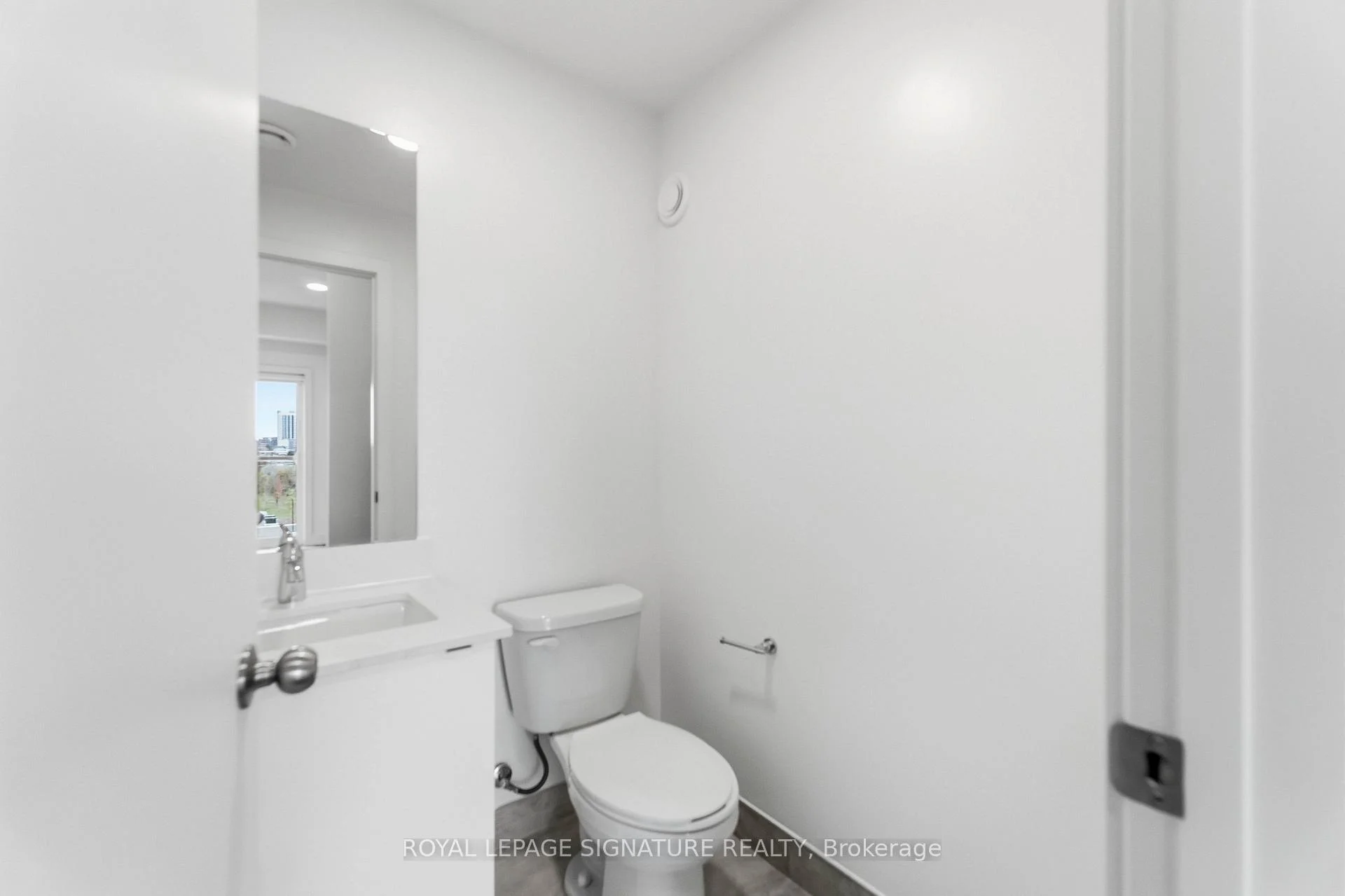 Photo 21 of Unit 307C, 16 Melbourne Avenue, St. Catharines, E. Chester — HOMEH