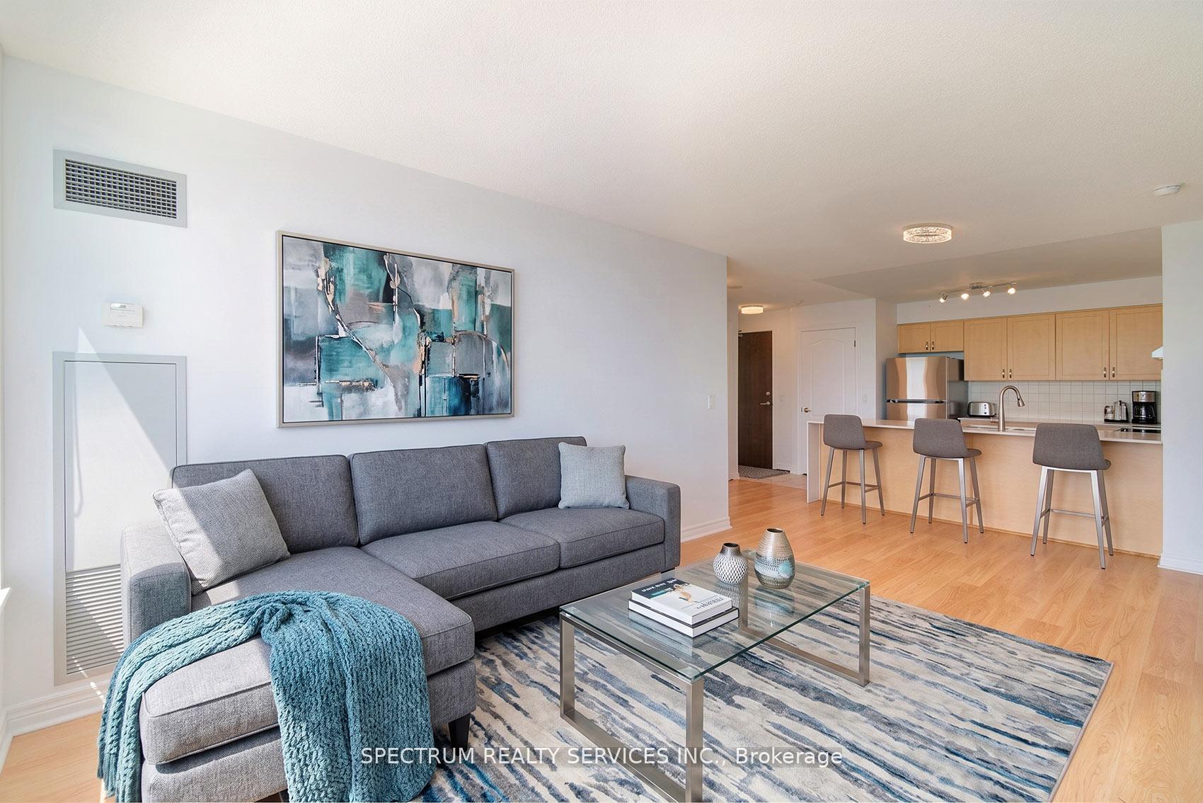Photo 11 of Unit 904, 15 North Park Road, Vaughan, Beverley Glen — HOMEH