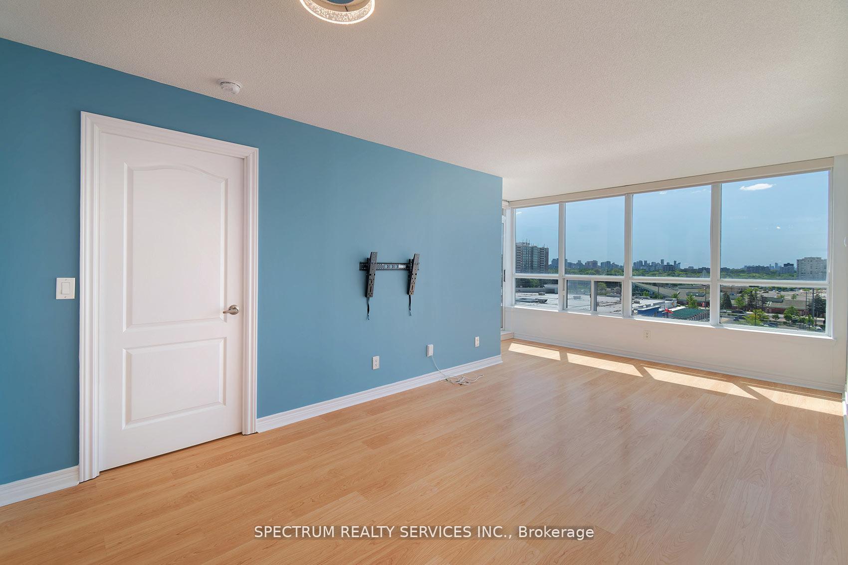Photo 12 of Unit 904, 15 North Park Road, Vaughan, Beverley Glen — HOMEH