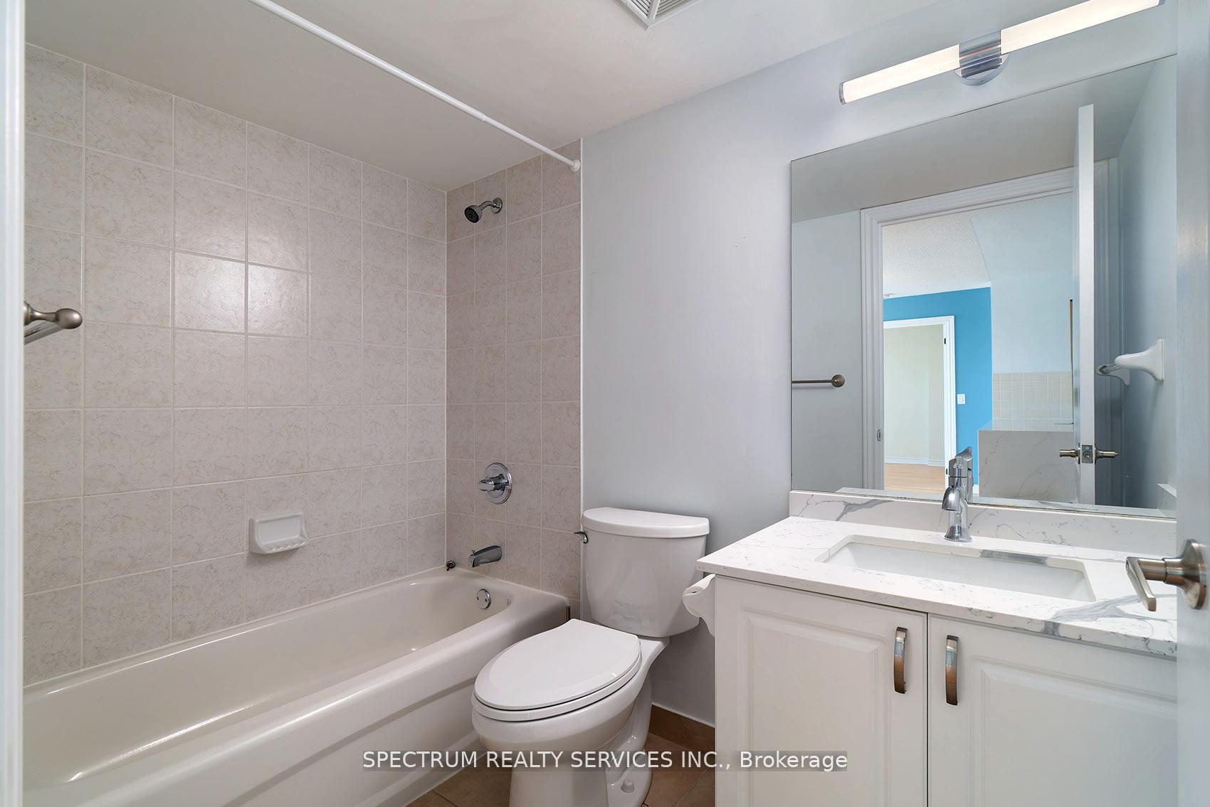 Photo 18 of Unit 904, 15 North Park Road, Vaughan, Beverley Glen — HOMEH
