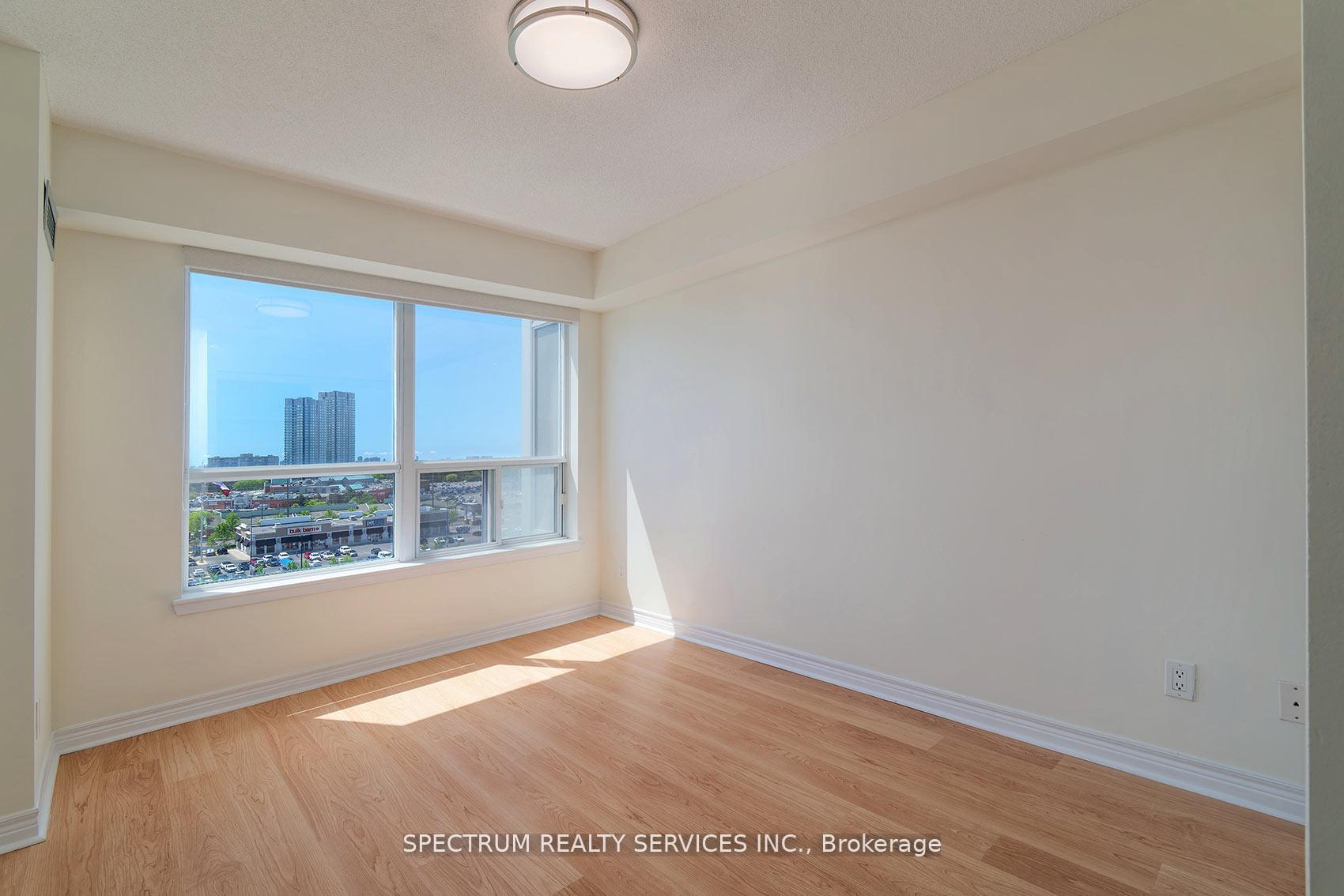 Photo 20 of Unit 904, 15 North Park Road, Vaughan, Beverley Glen — HOMEH