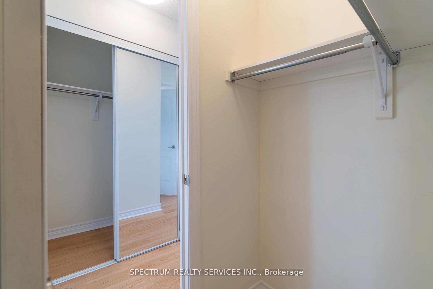 Photo 21 of Unit 904, 15 North Park Road, Vaughan, Beverley Glen — HOMEH