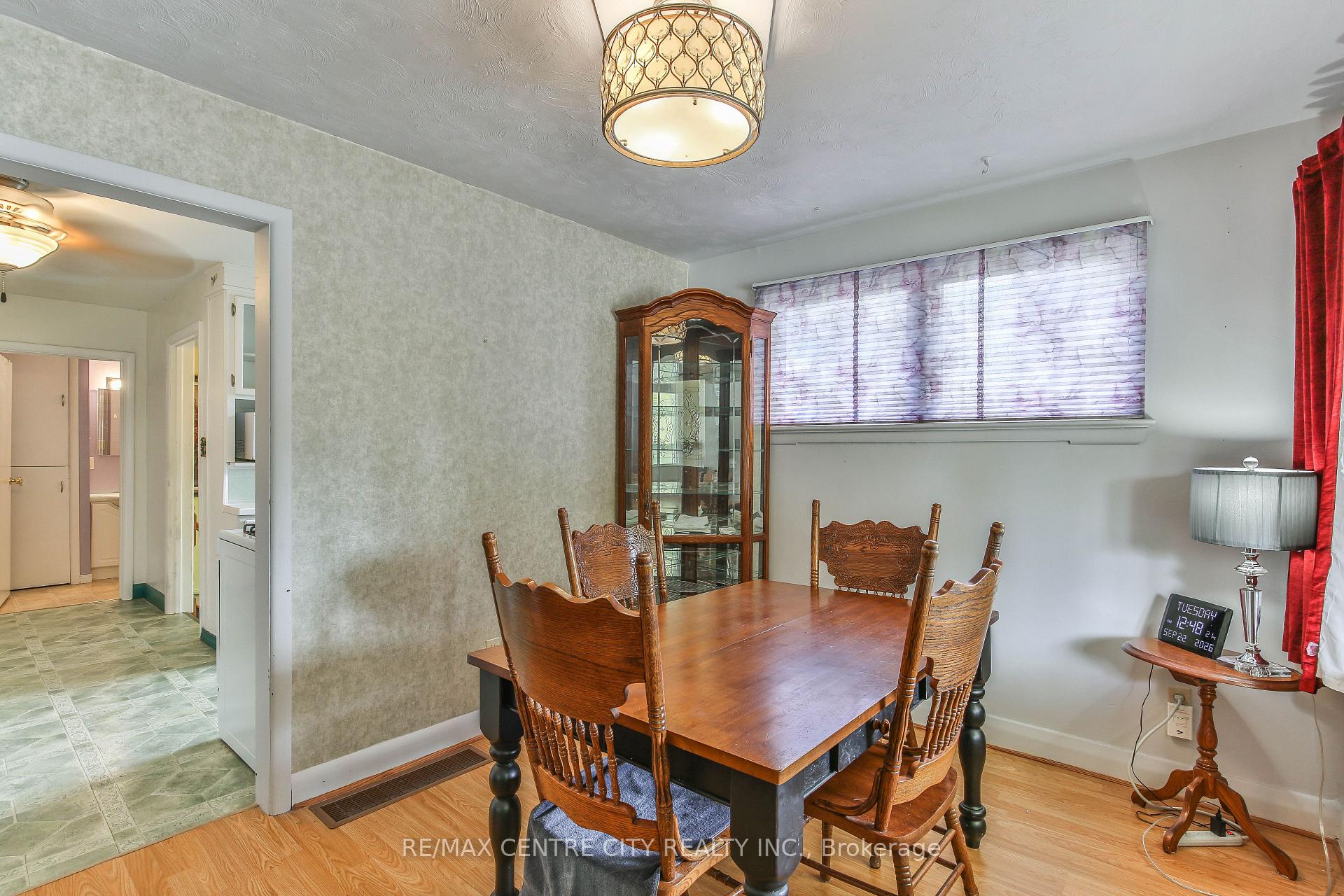 Photo 15 of 10 Concession Street E, Tillsonburg — HOMEH