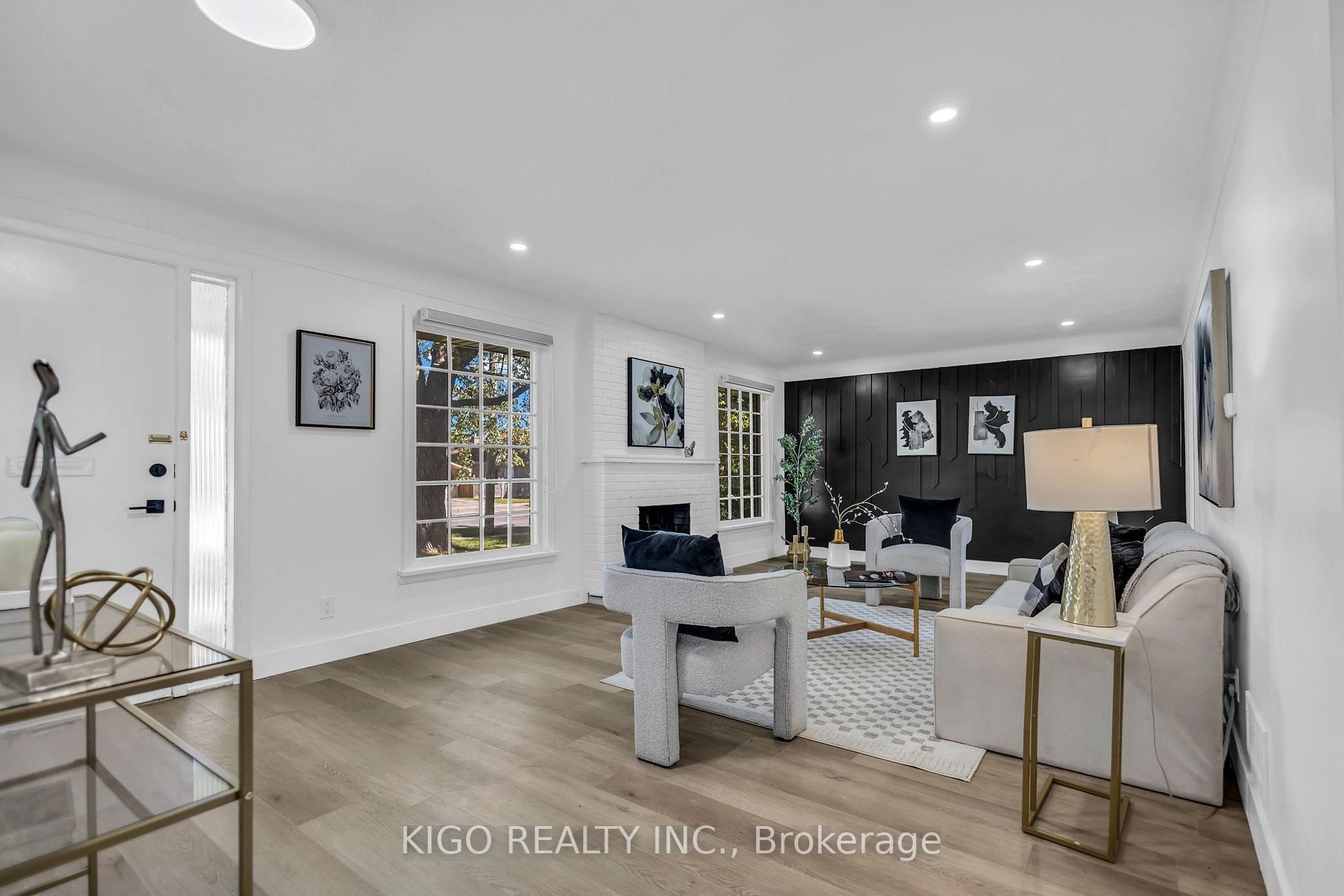 Photo 16 of 467 Base Line Road, London, South G — HOMEH