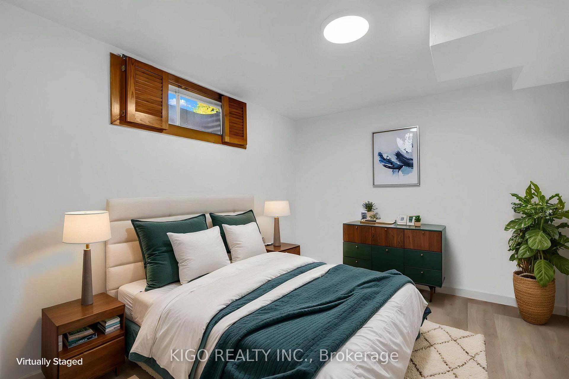 Photo 46 of 467 Base Line Road, London, South G — HOMEH