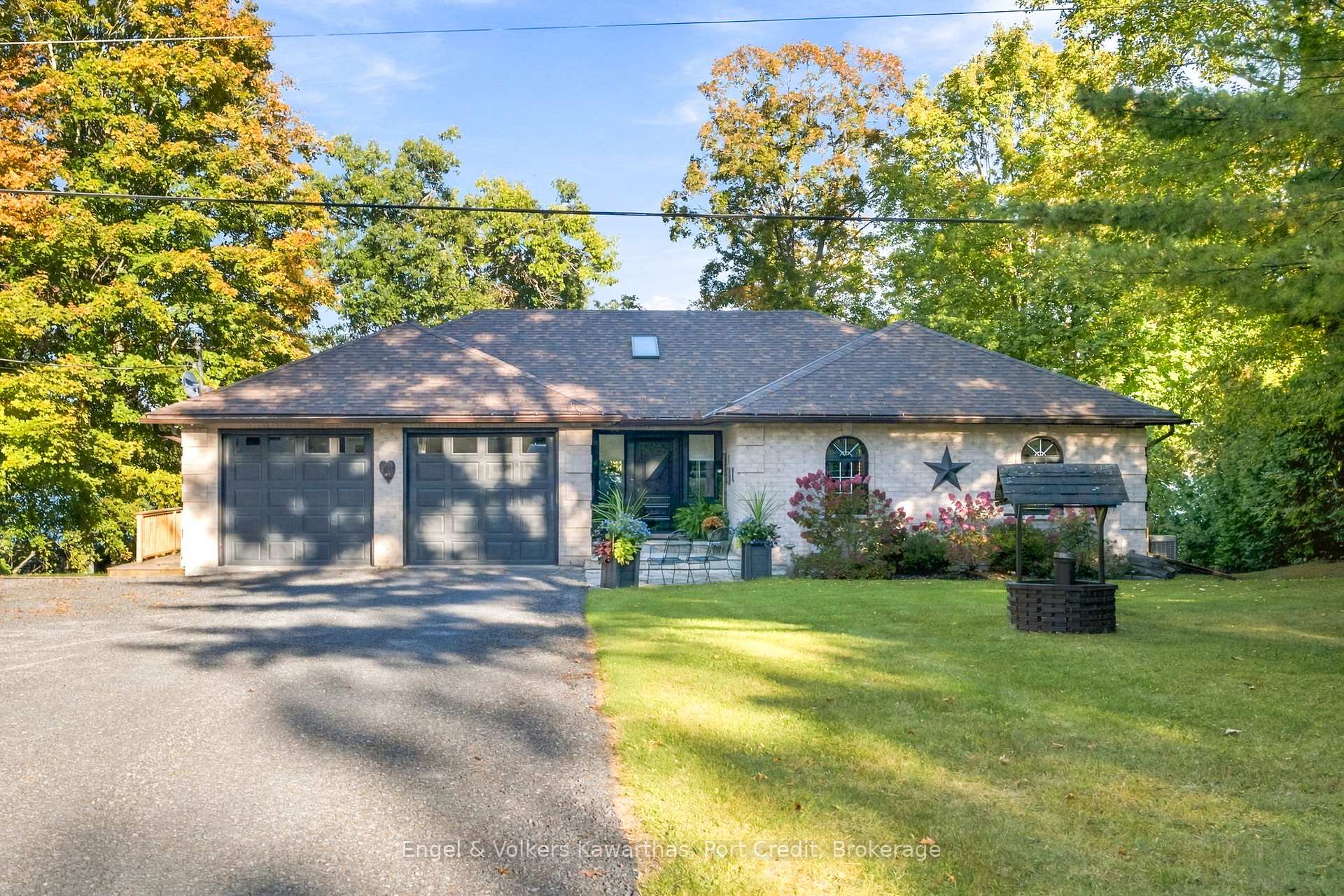 Photo 2 of 2019 White Lake Road W, Douro-Dummer — HOMEH