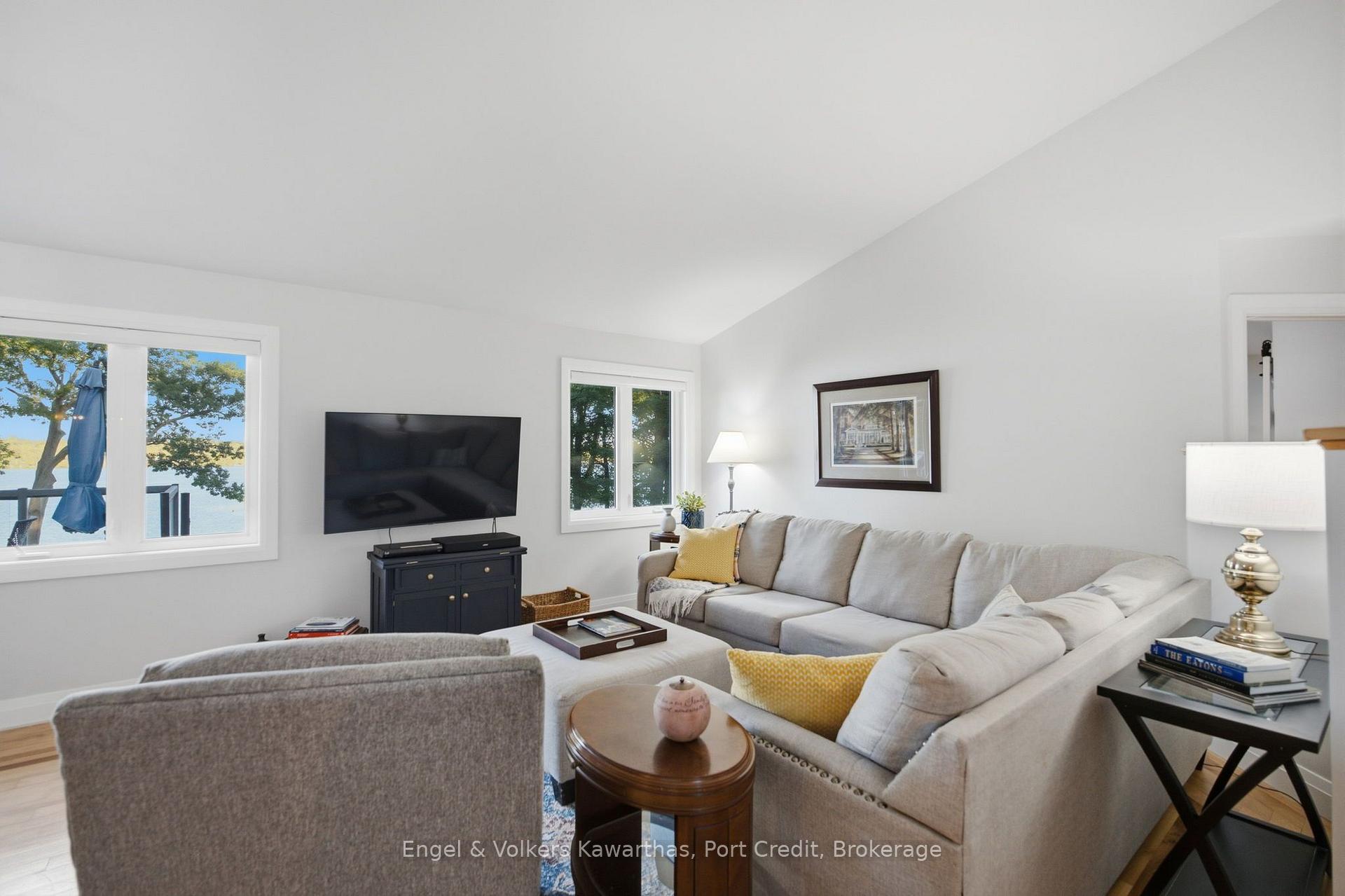Photo 10 of 2019 White Lake Road W, Douro-Dummer — HOMEH