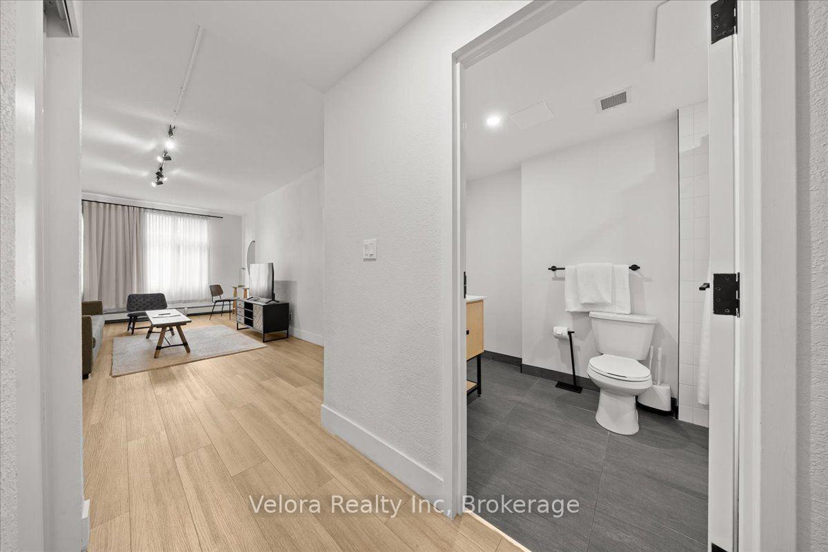 Photo 11 of Unit 618, 161 Laurier Avenue W, Ottawa, Ottawa Centre — HOMEH