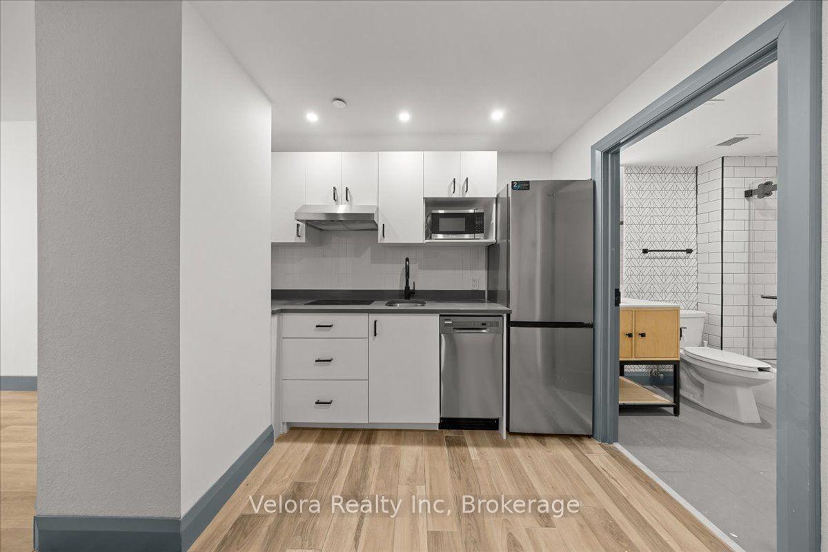 Photo 8 of Unit 618, 161 Laurier Avenue W, Ottawa, Ottawa Centre — HOMEH