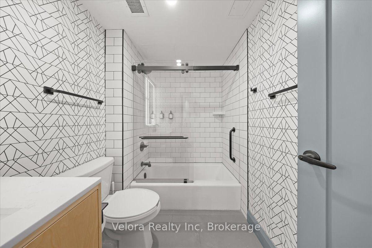 Photo 12 of Unit 618, 161 Laurier Avenue W, Ottawa, Ottawa Centre — HOMEH