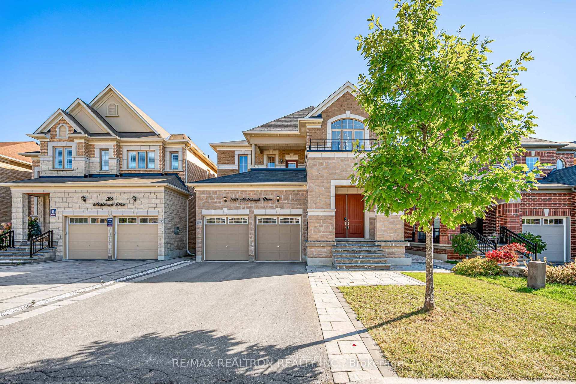 Photo 1 of 280 Mickleburgh Drive, Newmarket, Stonehaven-Wyndham — HOMEH