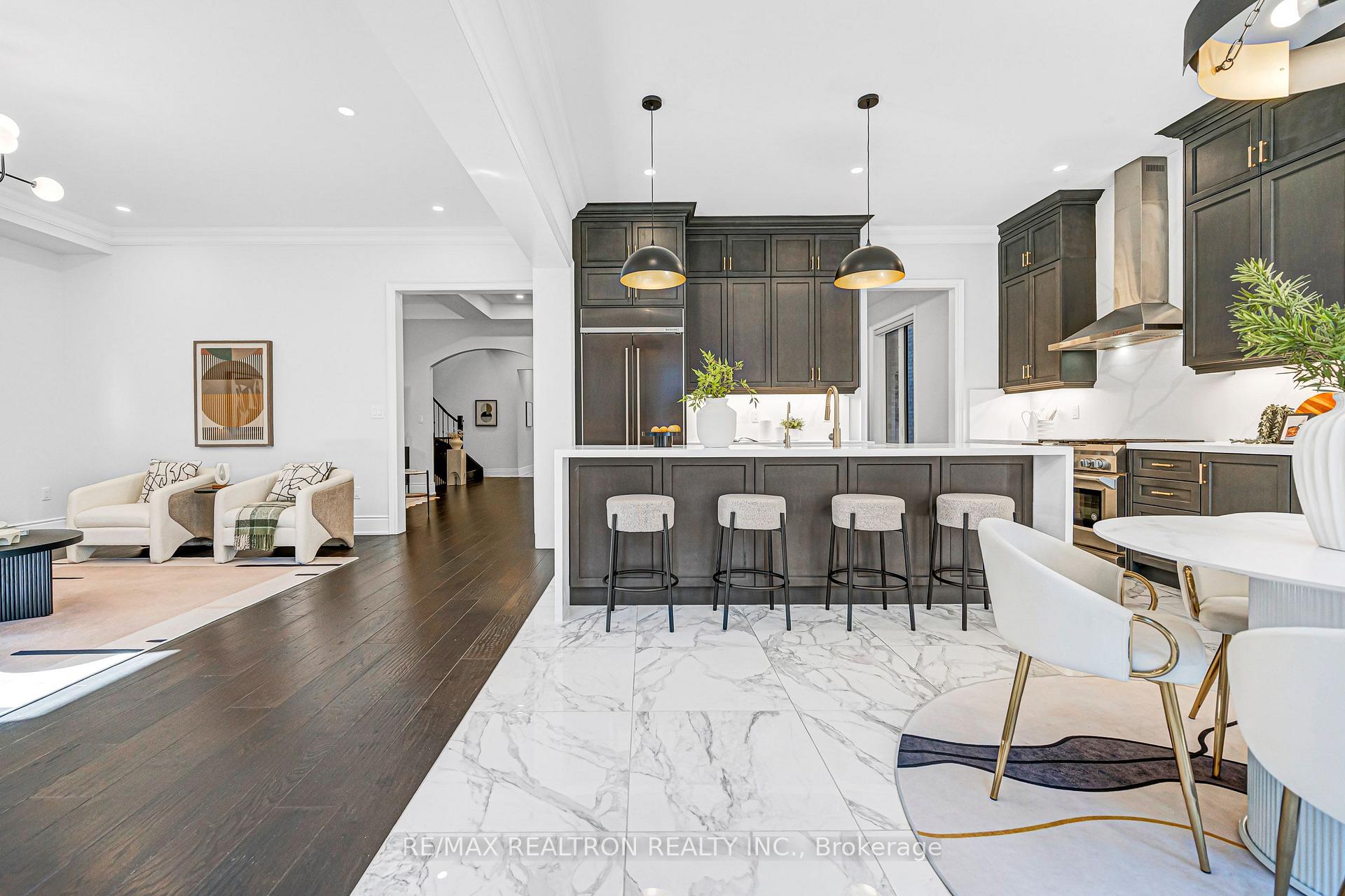 Photo 3 of 280 Mickleburgh Drive, Newmarket, Stonehaven-Wyndham — HOMEH