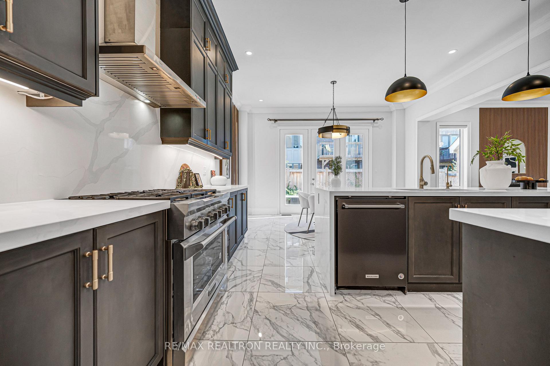 Photo 24 of 280 Mickleburgh Drive, Newmarket, Stonehaven-Wyndham — HOMEH