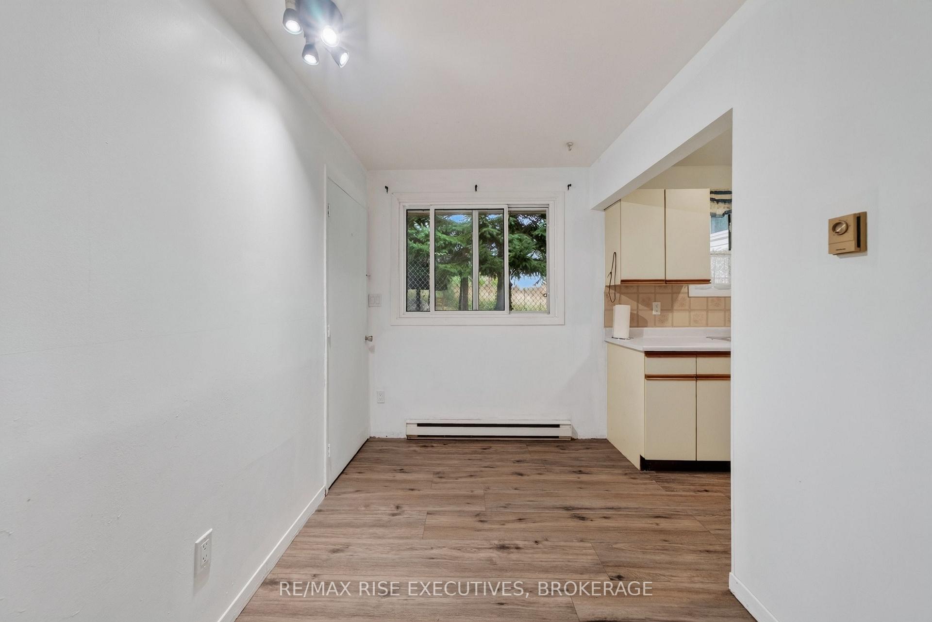 Photo 9 of 12 Shaw Street, Kingston, Rideau — HOMEH