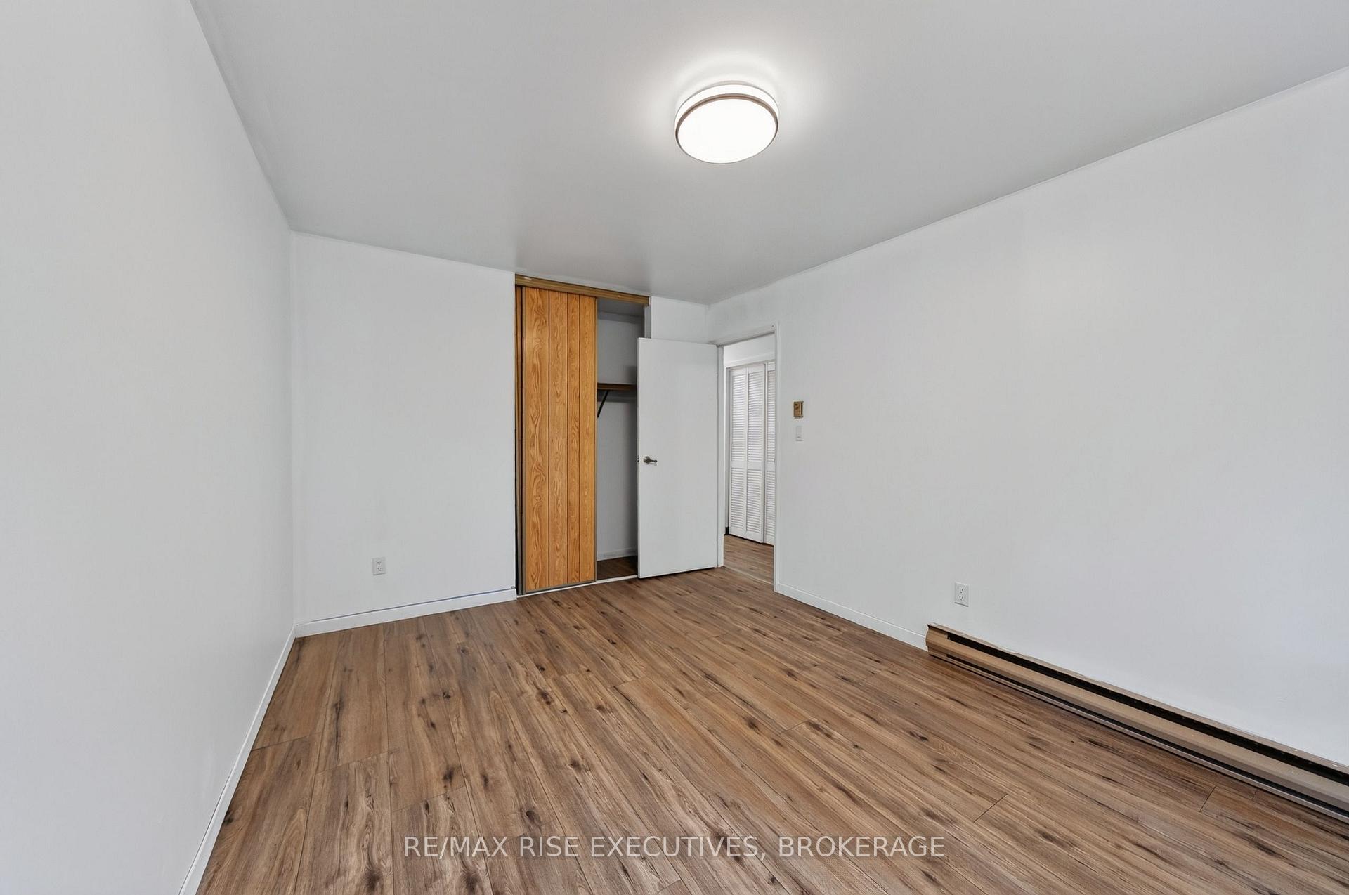 Photo 20 of 12 Shaw Street, Kingston, Rideau — HOMEH