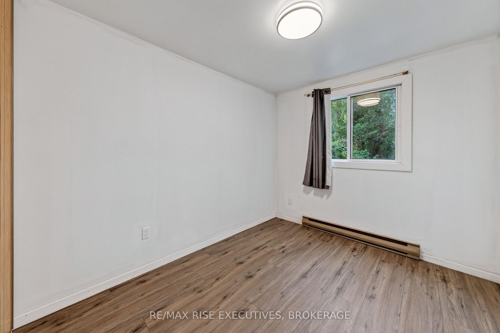 Photo 21 of 12 Shaw Street, Kingston, Rideau — HOMEH