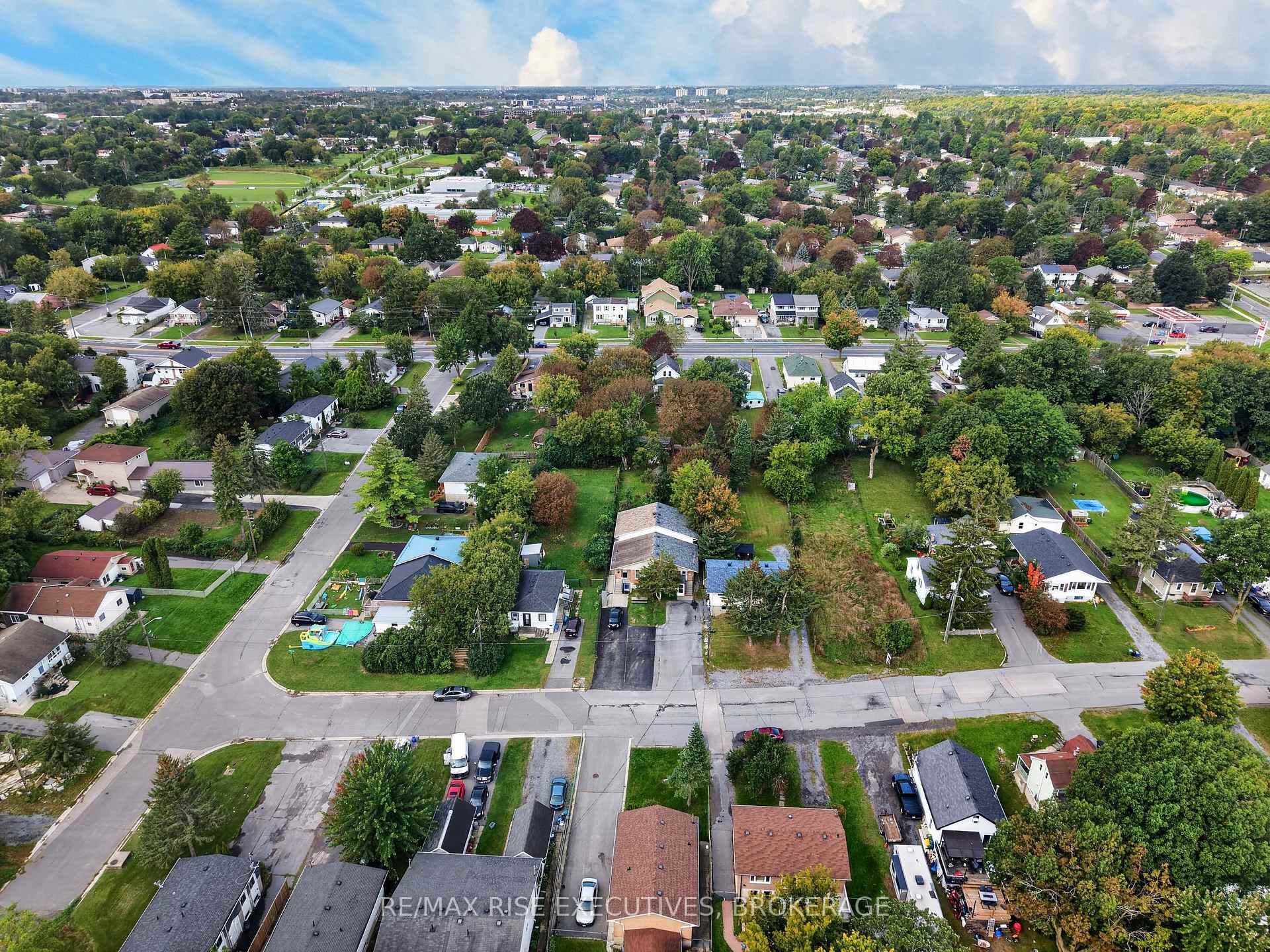 Photo 32 of 12 Shaw Street, Kingston, Rideau — HOMEH