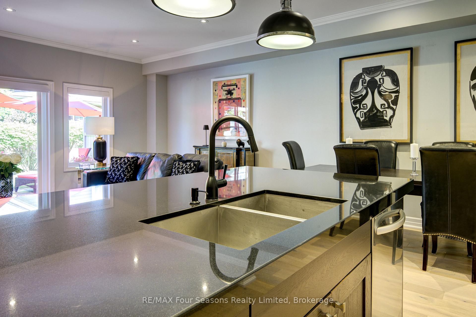 Photo 17 of 17 Collship Lane, Collingwood — HOMEH
