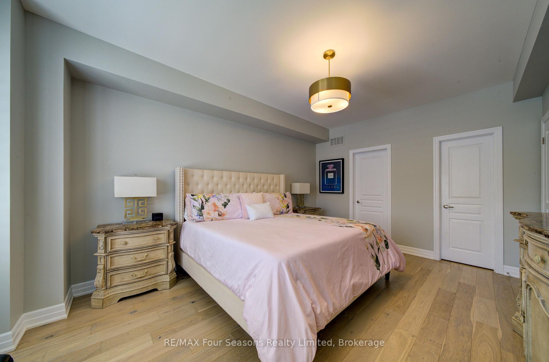 Photo 27 of 17 Collship Lane, Collingwood — HOMEH