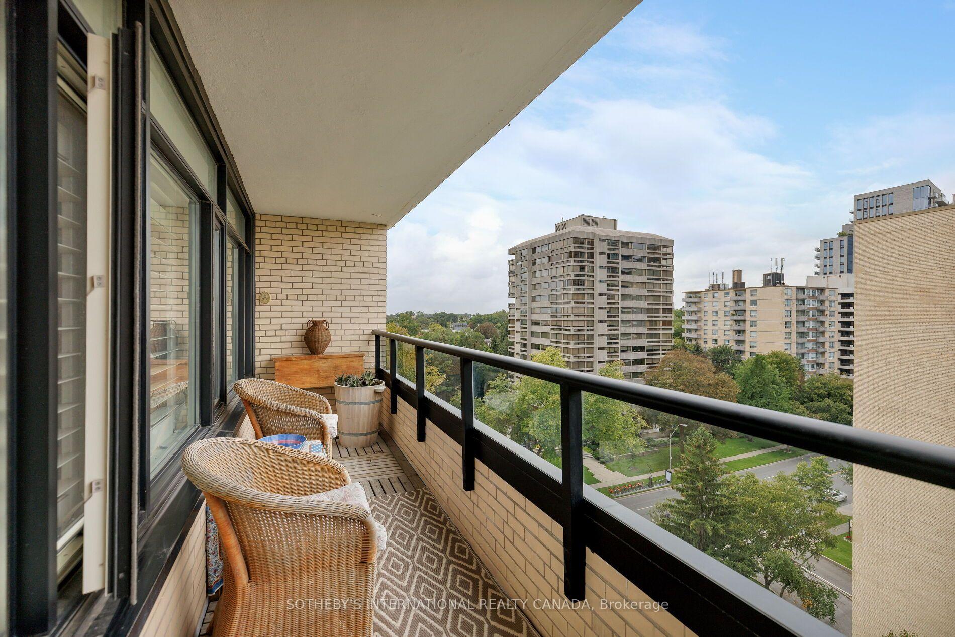 Photo 14 of Unit 1001, 575 Avenue Road, Toronto, Yonge-St. Clair — HOMEH