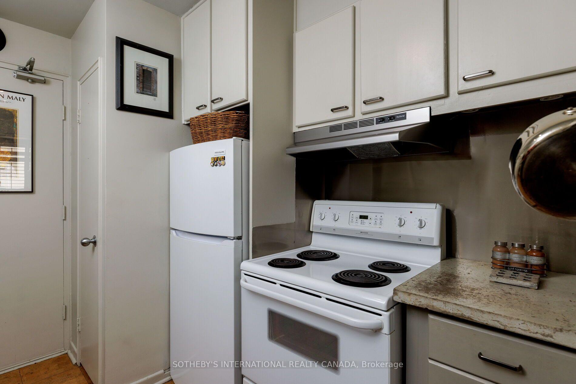 Photo 22 of Unit 1001, 575 Avenue Road, Toronto, Yonge-St. Clair — HOMEH