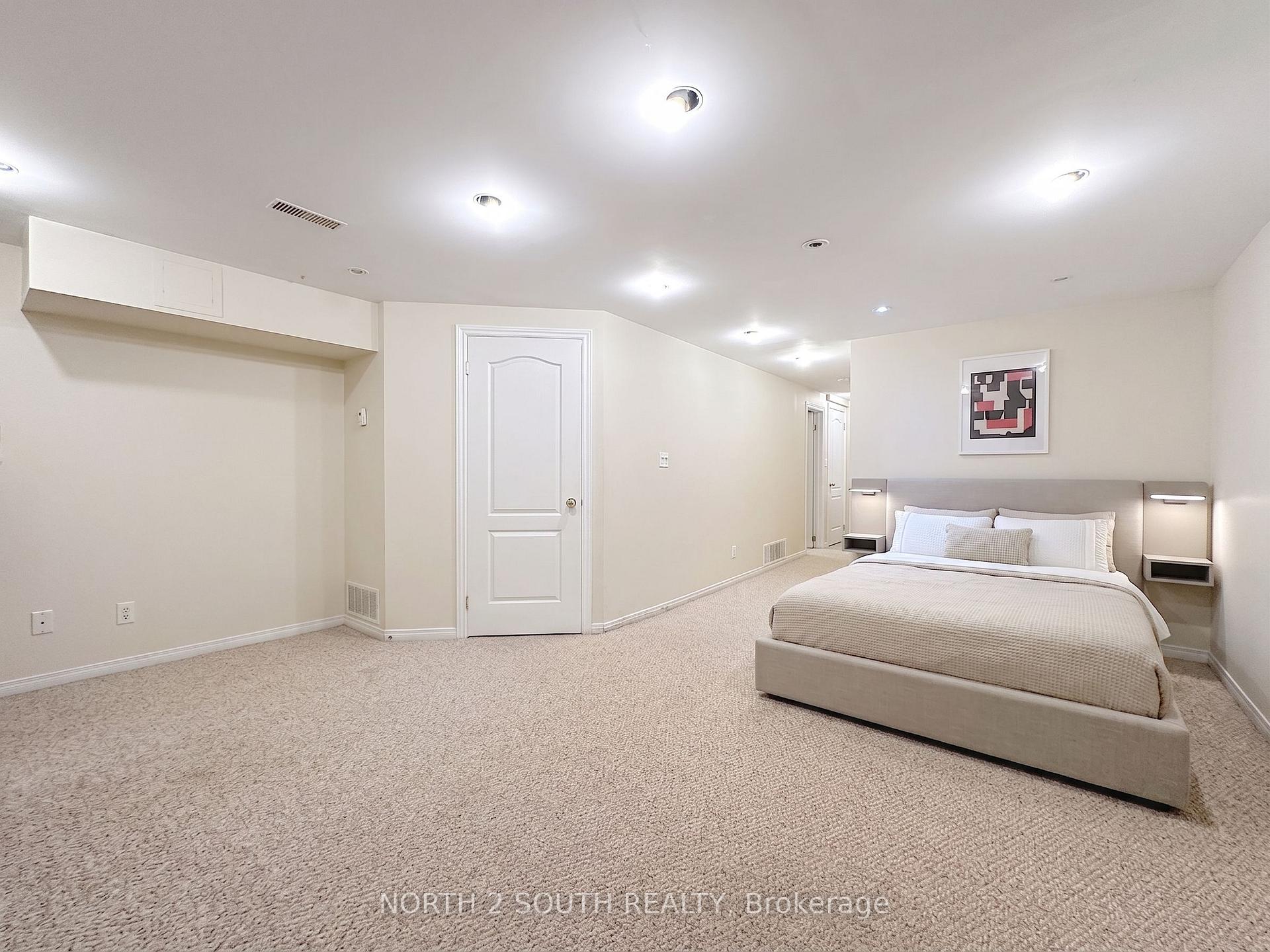 Photo 21 of 5 Bellagio Crescent, Vaughan, Patterson — HOMEH