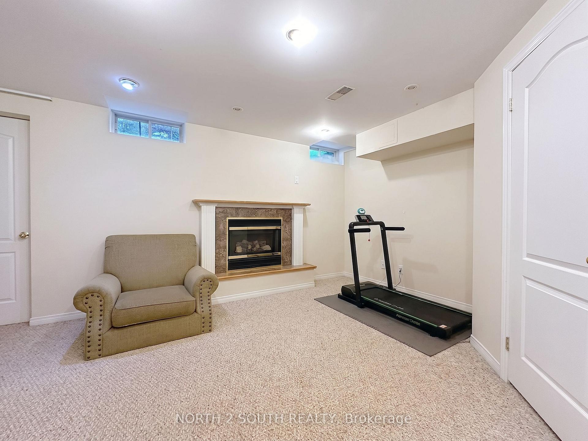 Photo 22 of 5 Bellagio Crescent, Vaughan, Patterson — HOMEH