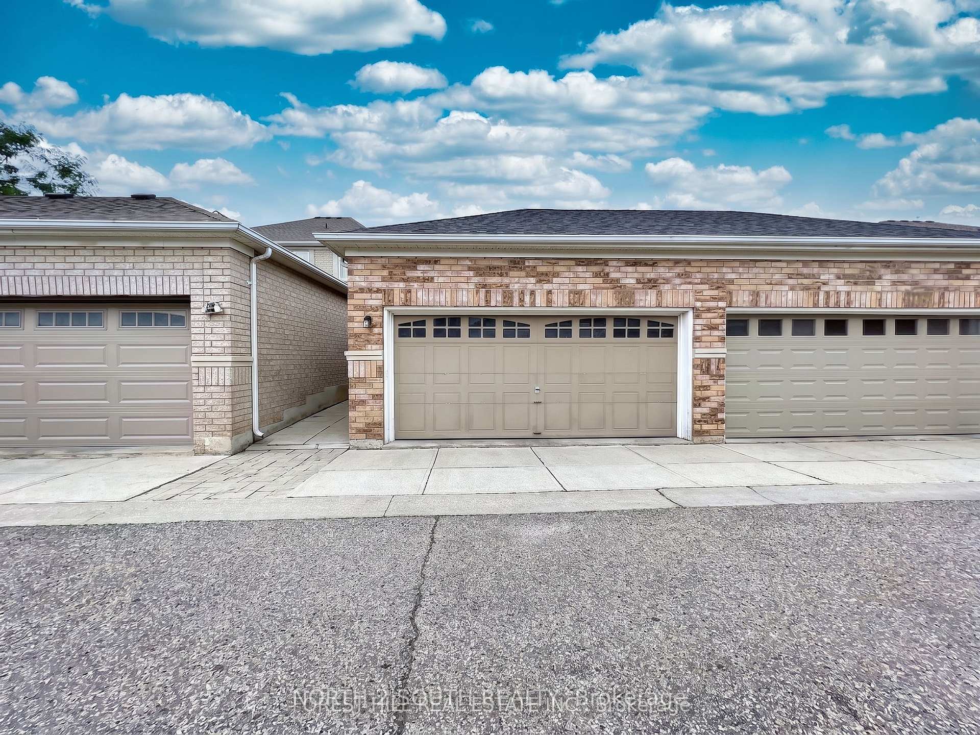 Photo 26 of 5 Bellagio Crescent, Vaughan, Patterson — HOMEH