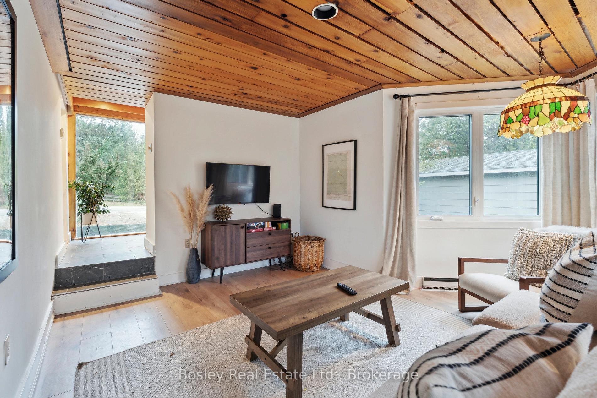 Photo 8 of 101 St Moritz Crescent, Blue Mountains — HOMEH