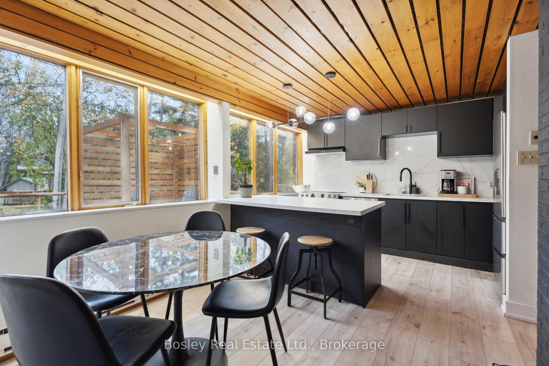 Photo 17 of 101 St Moritz Crescent, Blue Mountains — HOMEH