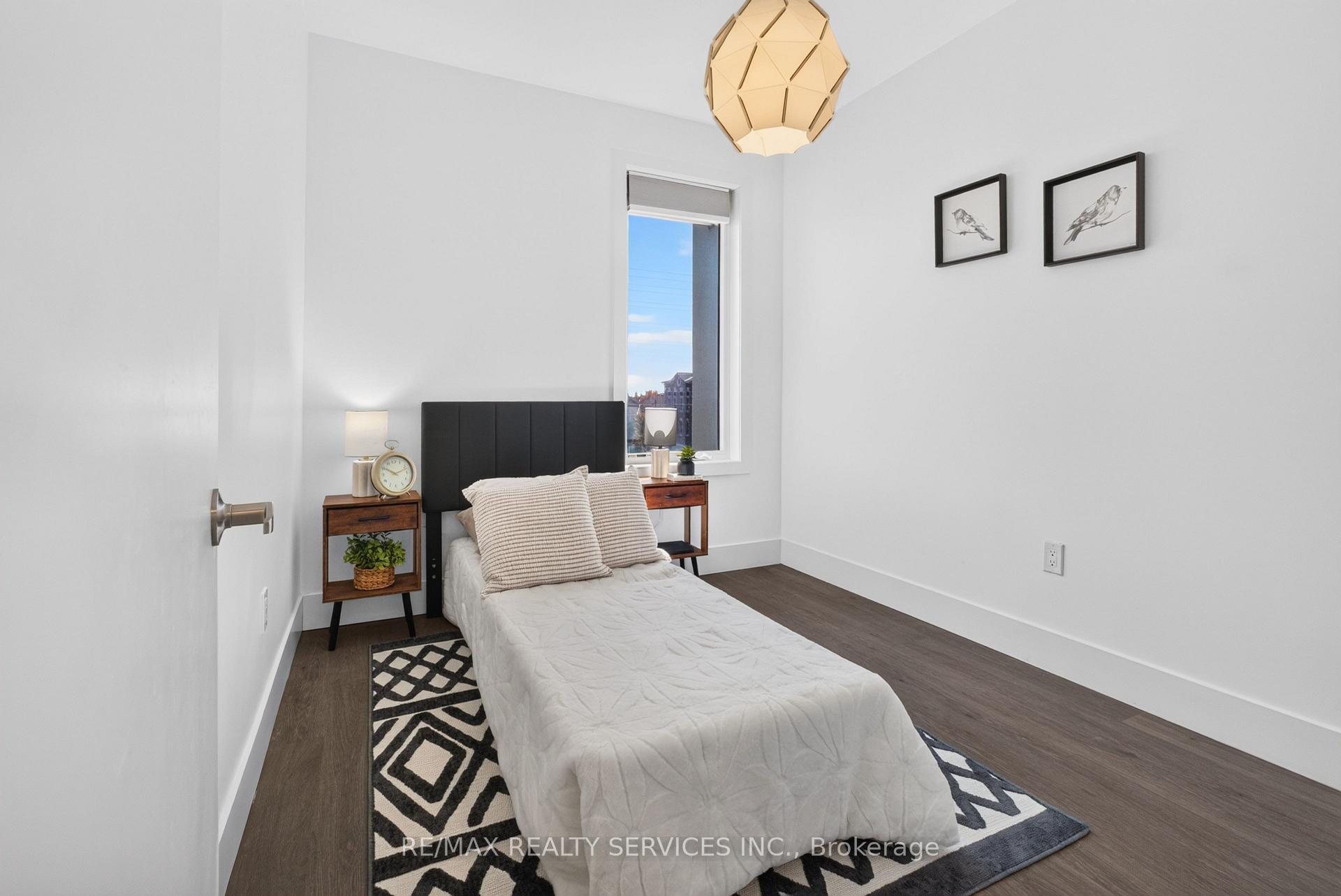 Photo 38 of 3878 Major Mackenzie Drive, Vaughan, Vellore Village — HOMEH