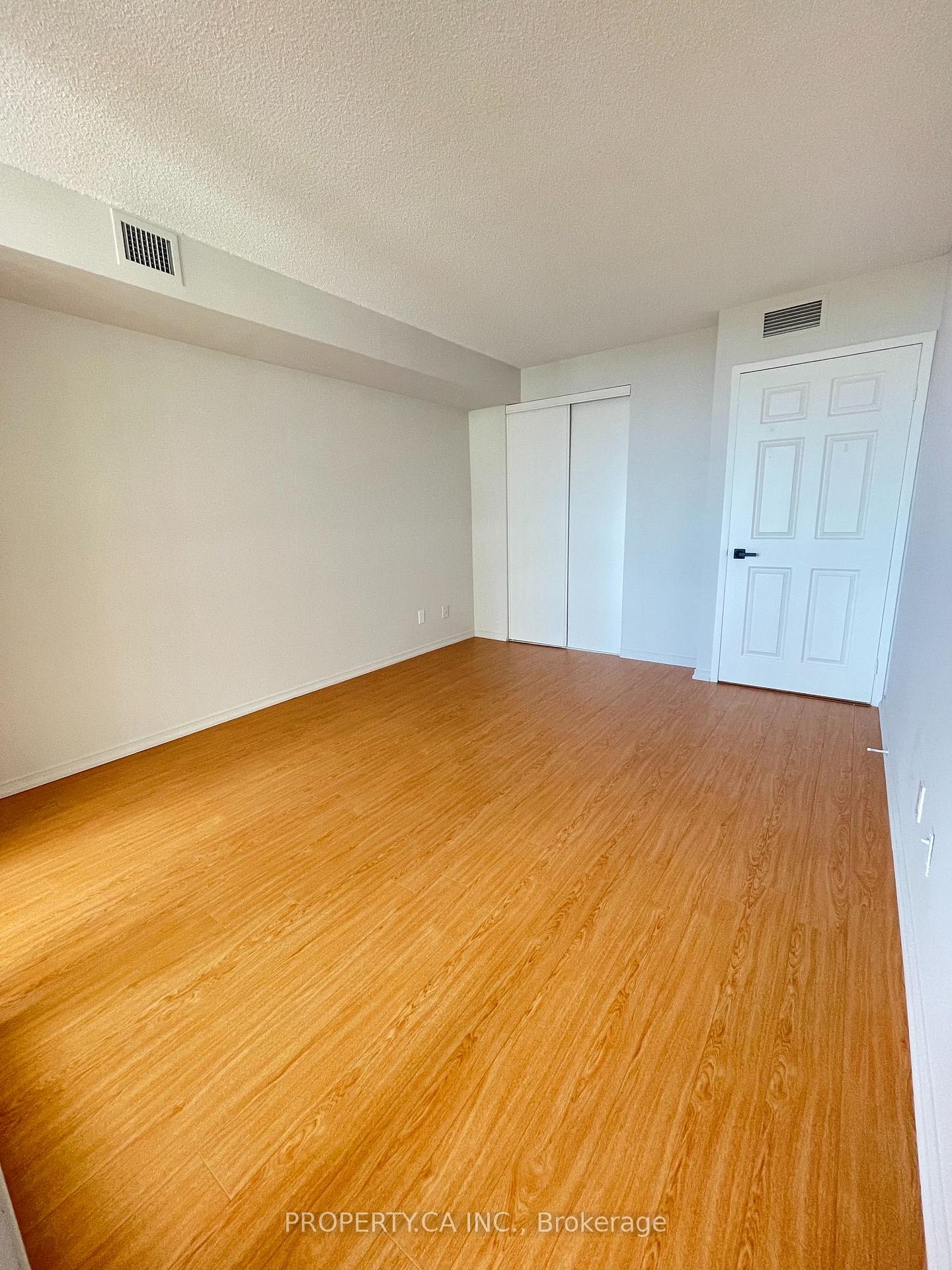 Photo 5 of Unit 1217, 4725 Sheppard Avenue E, Scarborough, Agincourt South-Malvern West — HOMEH