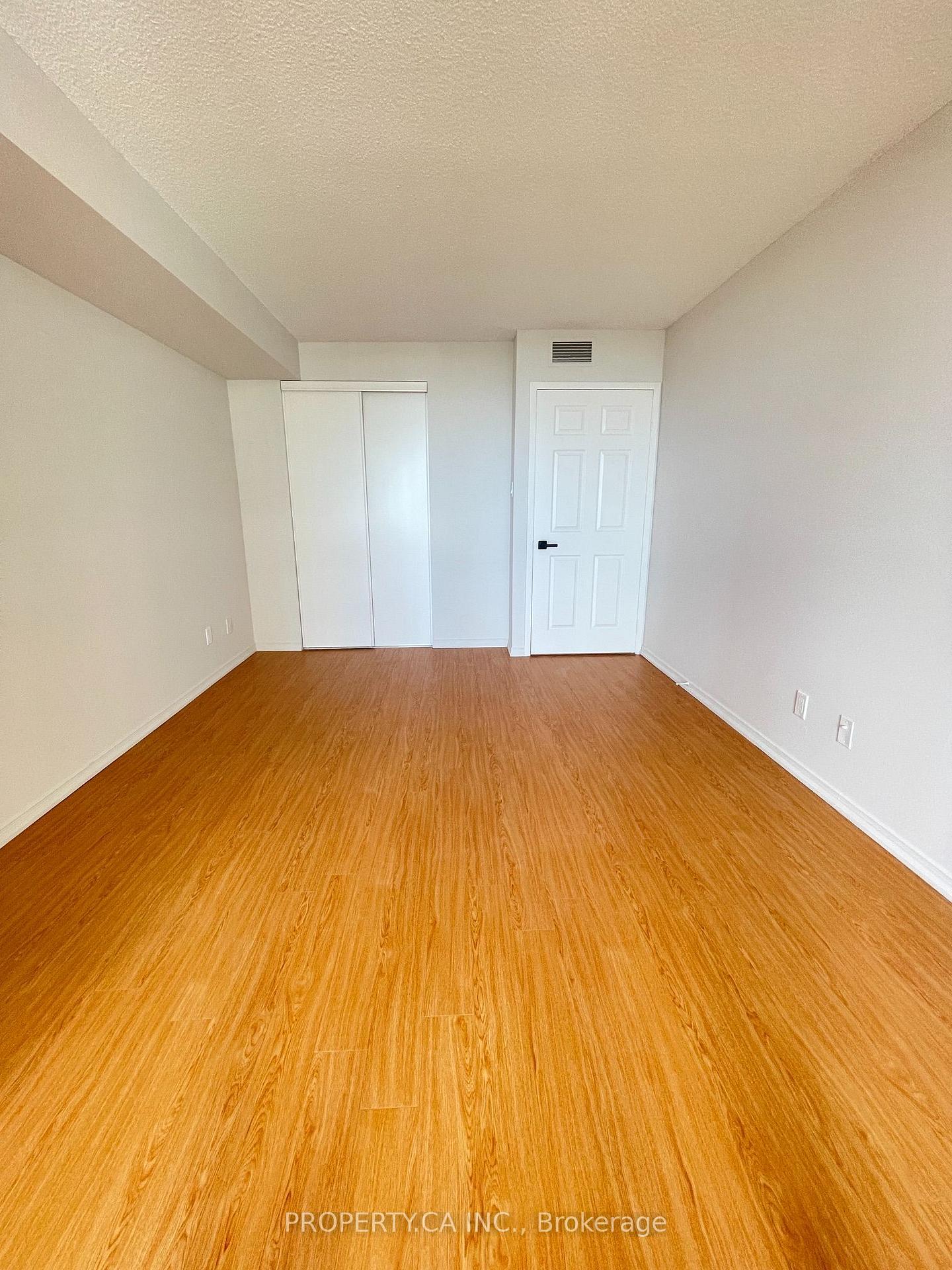 Photo 6 of Unit 1217, 4725 Sheppard Avenue E, Scarborough, Agincourt South-Malvern West — HOMEH