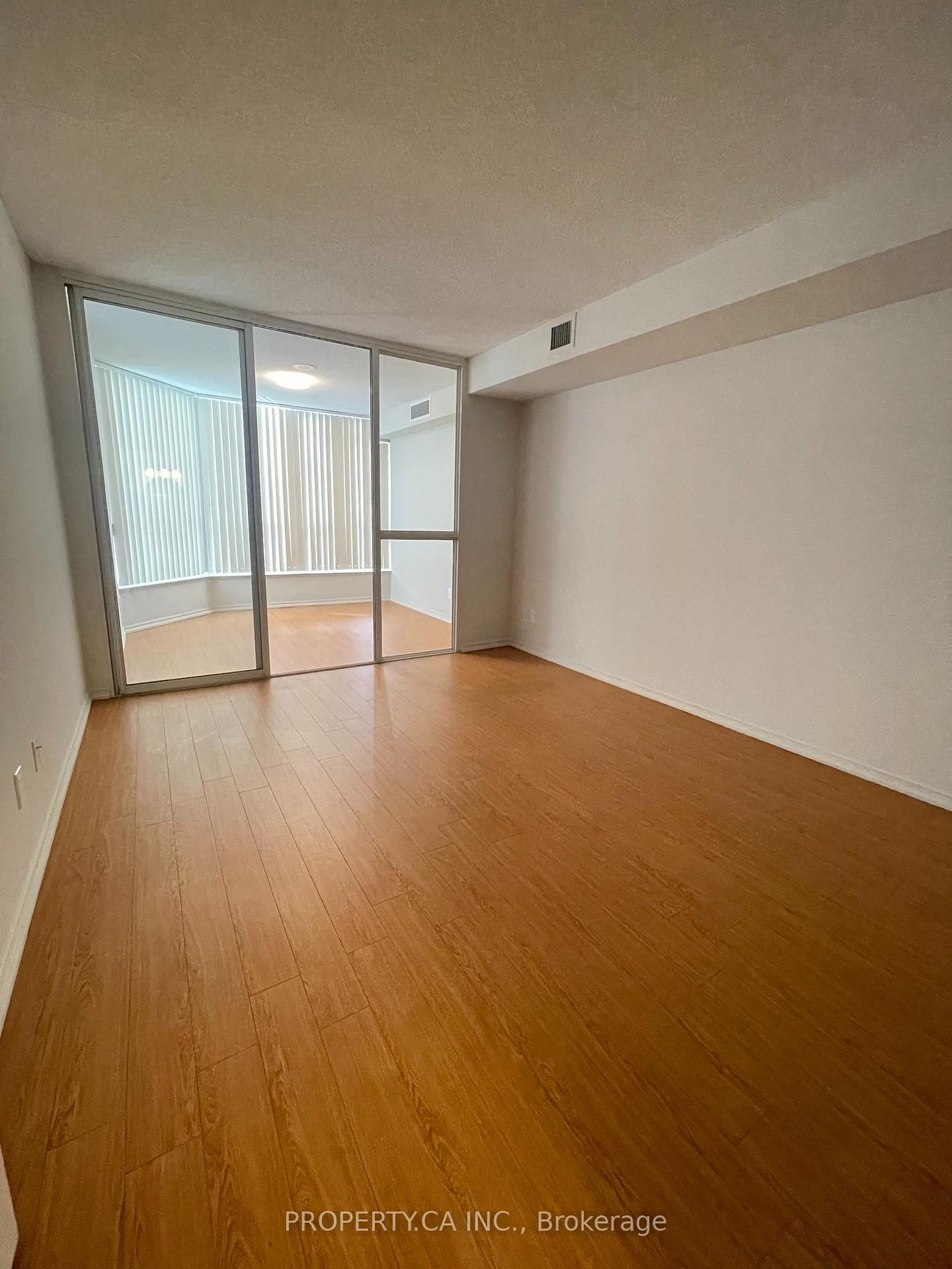 Photo 9 of Unit 1217, 4725 Sheppard Avenue E, Scarborough, Agincourt South-Malvern West — HOMEH