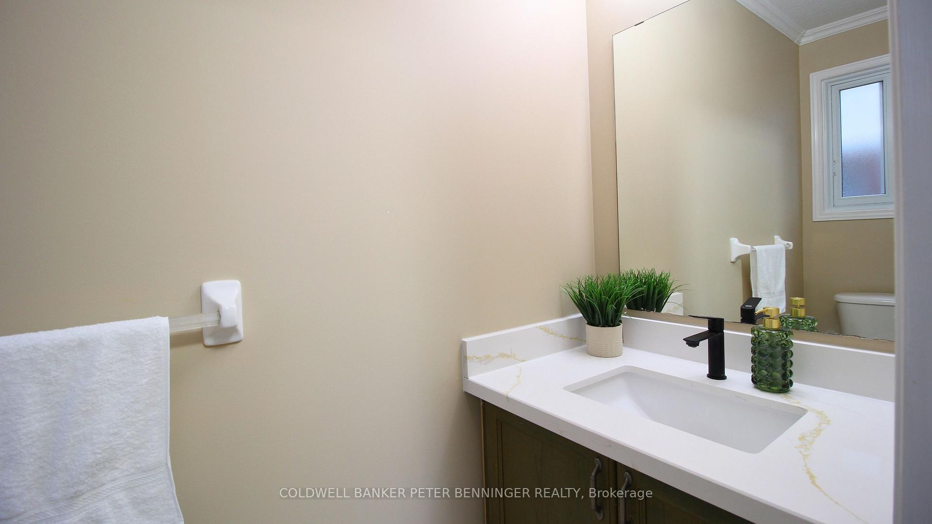 Photo 4 of 1133 Copper Leaf Crescent, Kitchener, Trussler — HOMEH