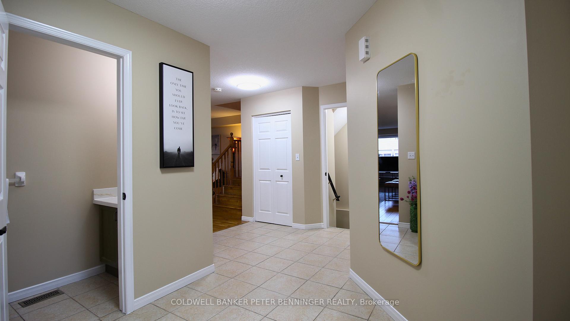 Photo 5 of 1133 Copper Leaf Crescent, Kitchener, Trussler — HOMEH