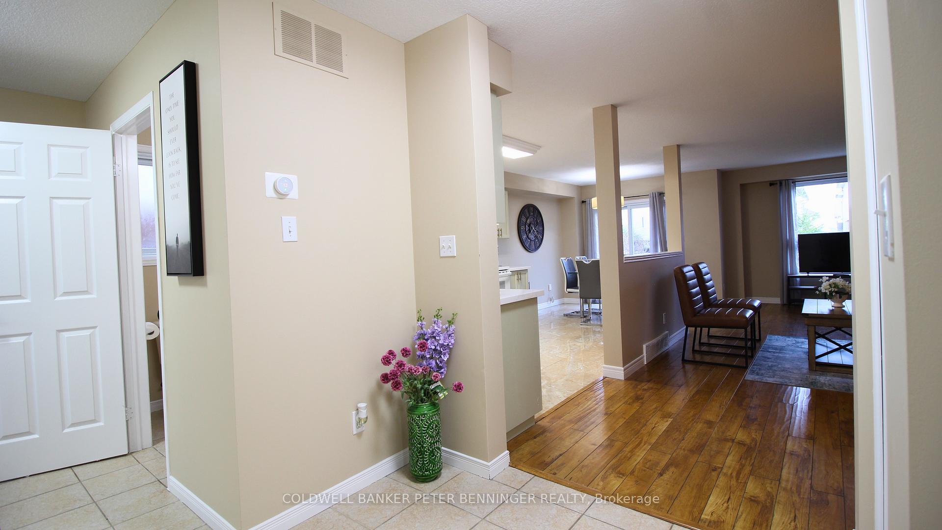 Photo 6 of 1133 Copper Leaf Crescent, Kitchener, Trussler — HOMEH