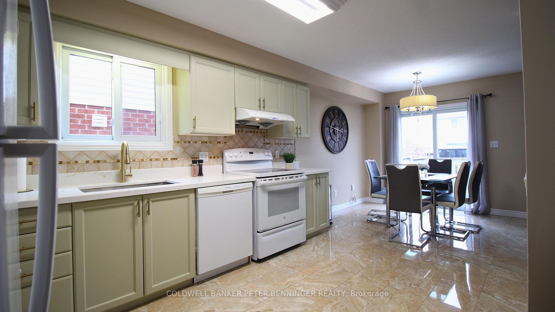 Photo 15 of 1133 Copper Leaf Crescent, Kitchener, Trussler — HOMEH