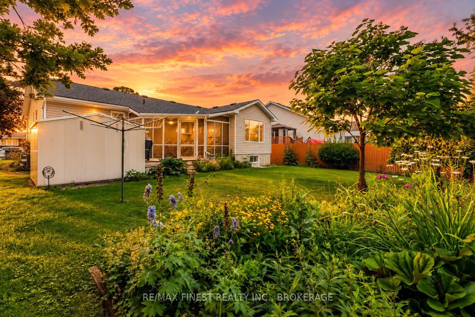 Photo 6 of 145 Elmwood Drive, Gananoque, Gananoque — HOMEH