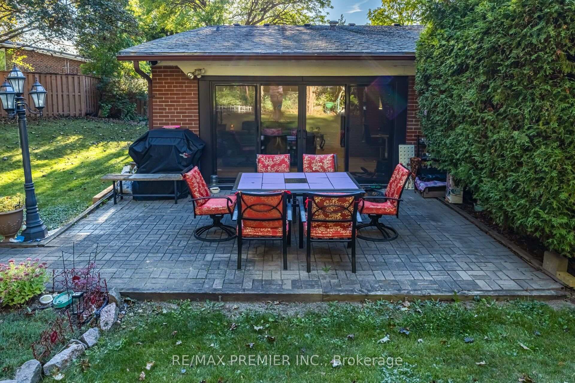 Photo 41 of 9 Adeline Court, Etobicoke, Mount Olive-Silverstone-Jamestown — HOMEH