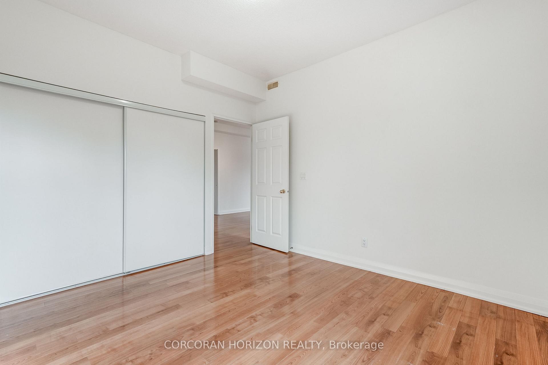 Photo 27 of Unit PH3, 35 Hunt Avenue, Richmond Hill, Mill Pond — HOMEH