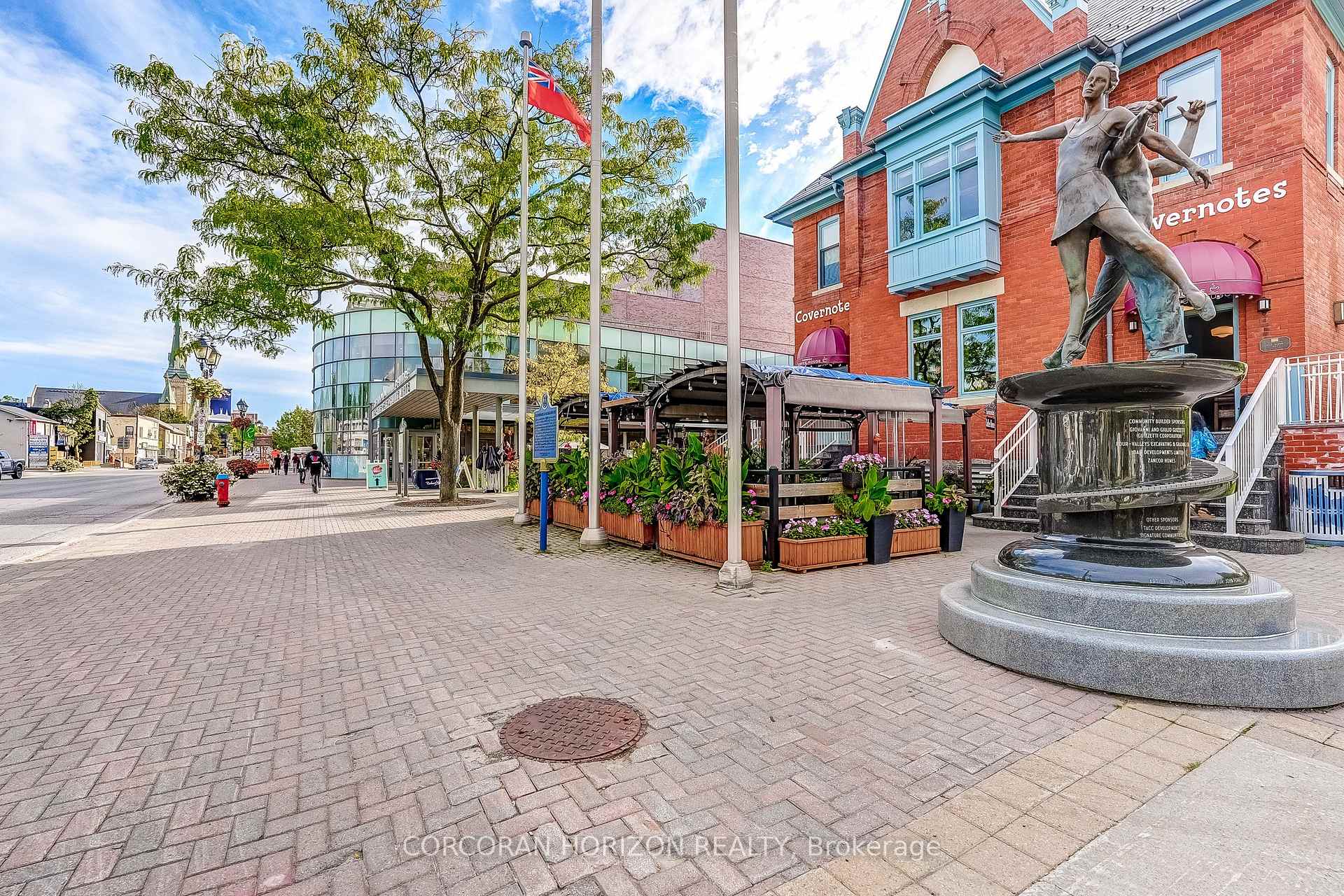 Photo 35 of Unit PH3, 35 Hunt Avenue, Richmond Hill, Mill Pond — HOMEH