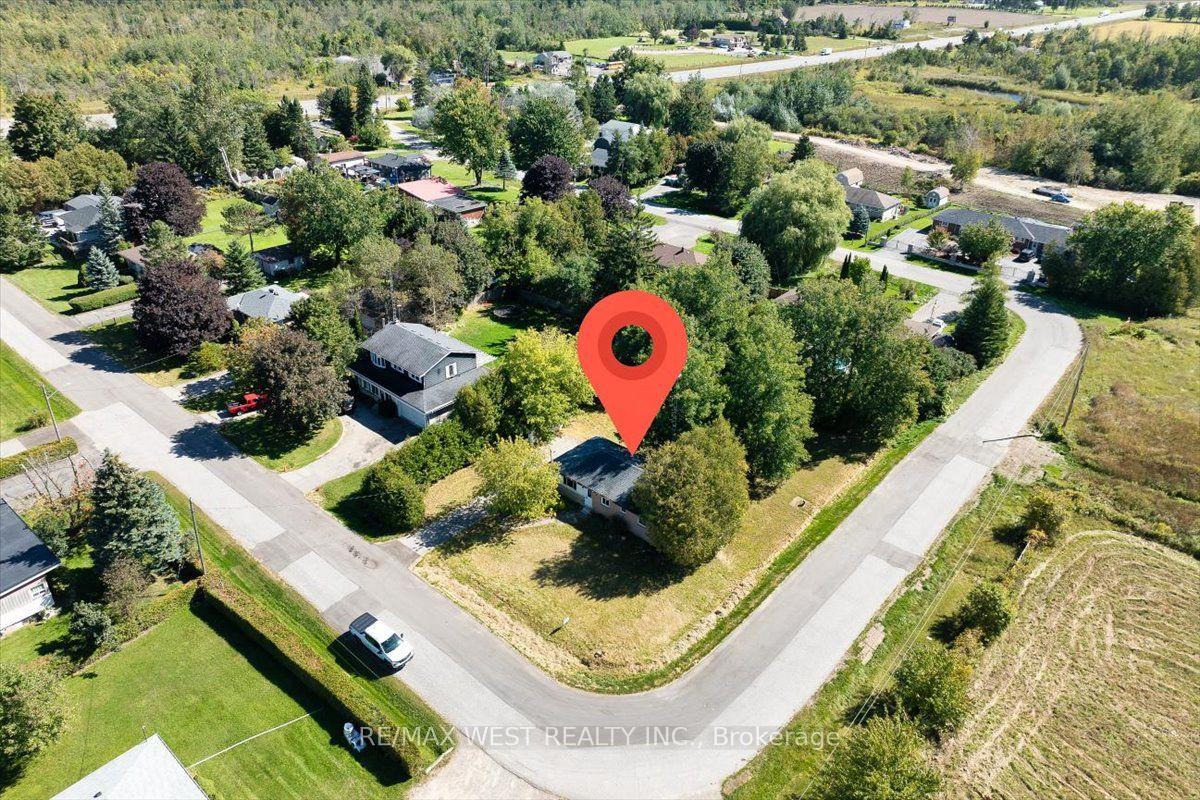 Photo 6 of 17 Heather Street, Caledon, Rural Caledon — HOMEH