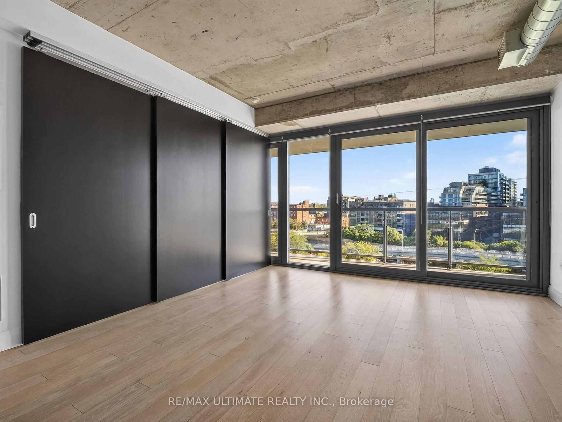Photo 14 of Unit 701, 32 Trolley Crescent, Toronto, Moss Park — HOMEH
